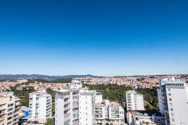 Cozy Studio With Balcony And Beautiful View Leilighet Cascais Eksteriør bilde